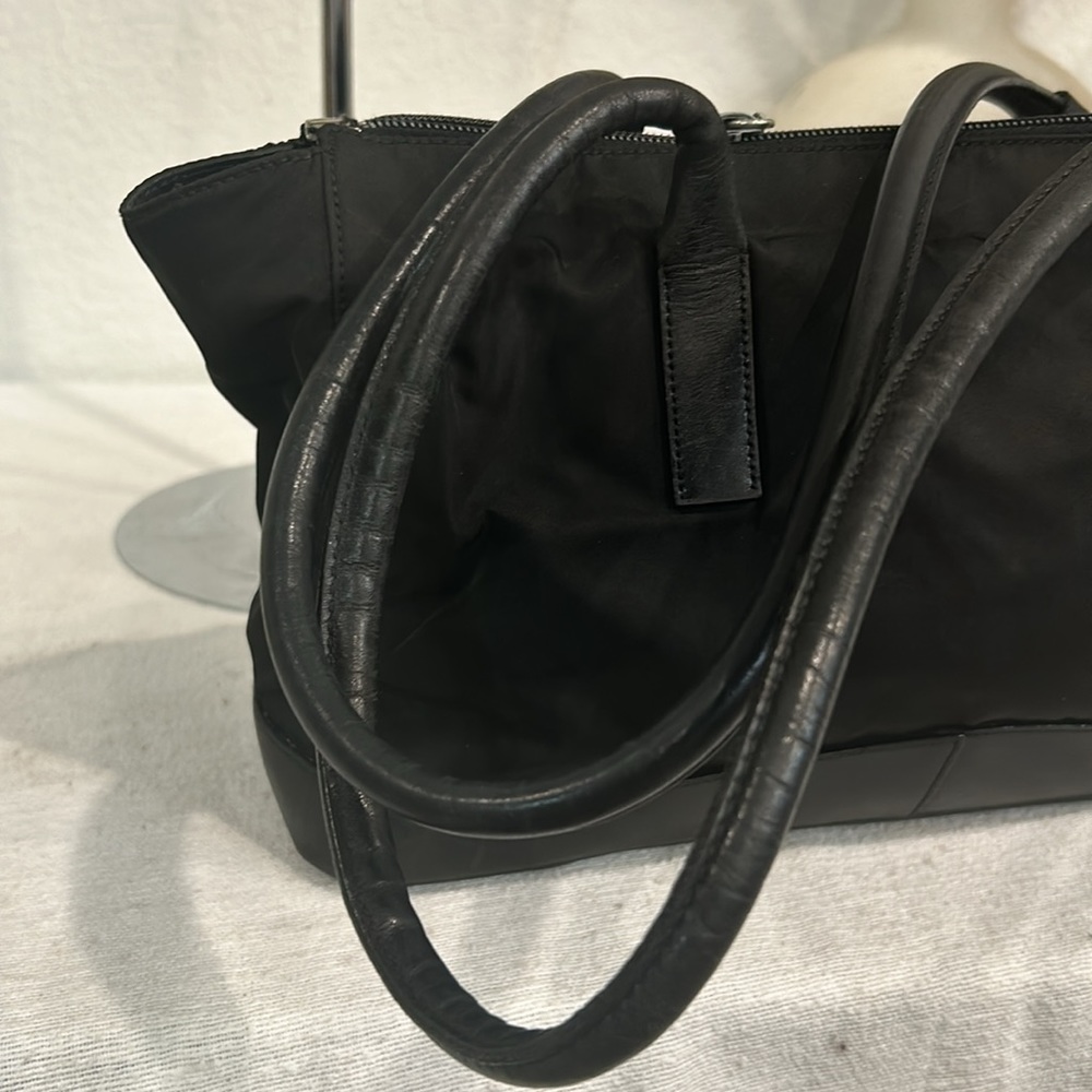 Prada black Tessuto nylon and leather shoulder bag vintage - Picture 7 of 12